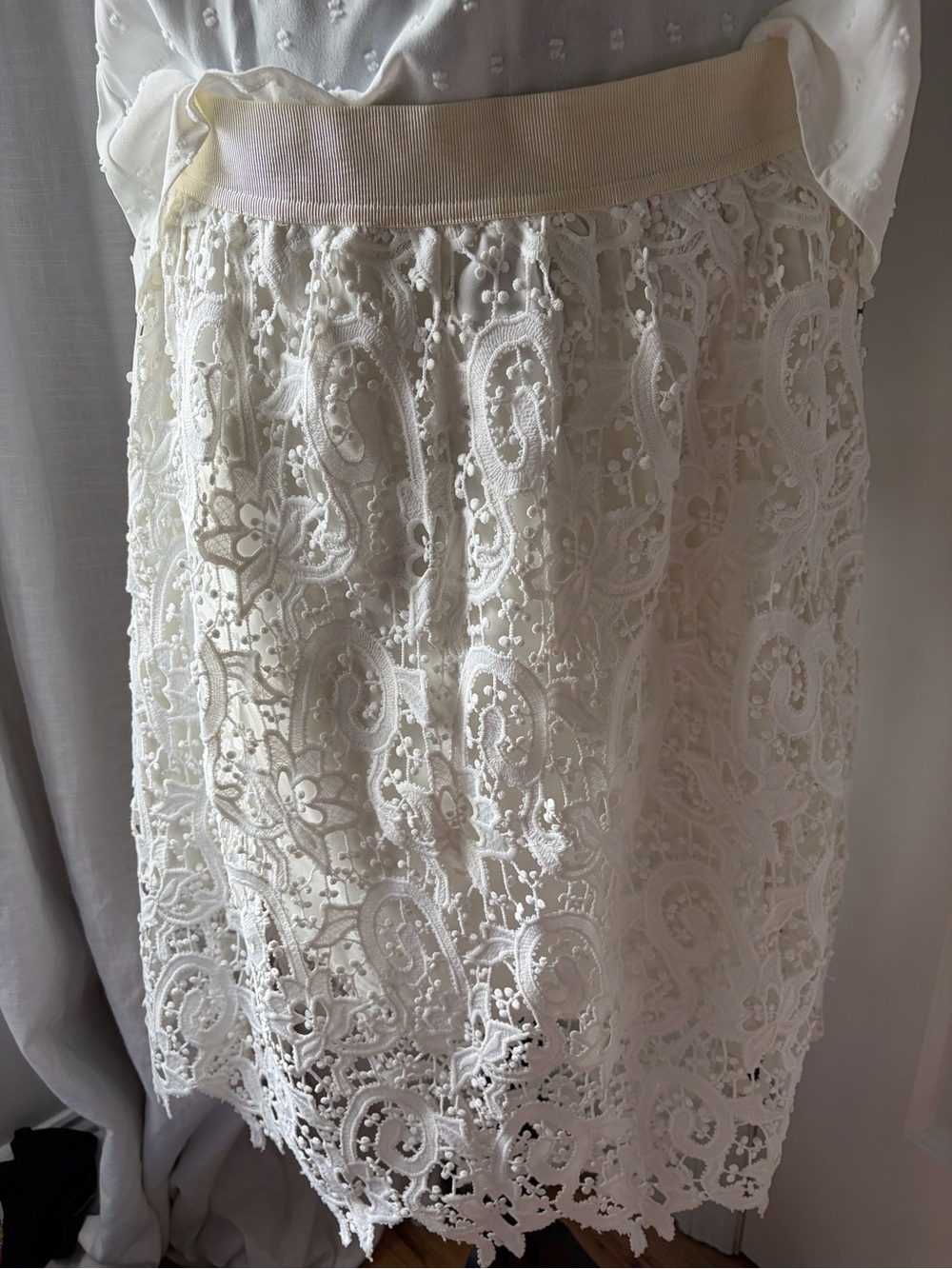 Ann Taylor White/Cream Lace Midi Skirt
